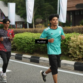 Runner Photo 4751159