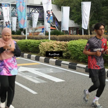 Runner Photo 4751195