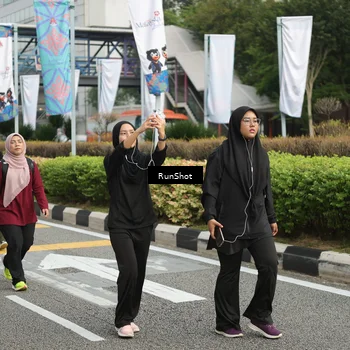 Runner Photo 4751247