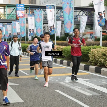 Runner Photo 4751262