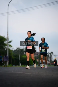 Runner Photo 4751307