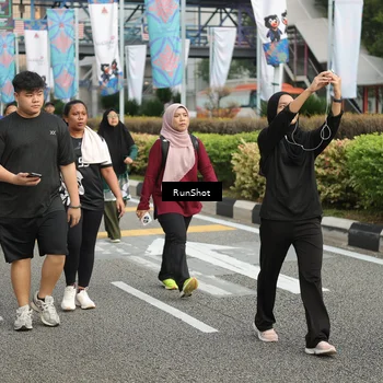 Runner Photo 4751331