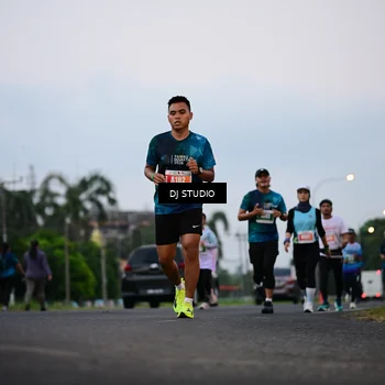 Runner Photo 4751338