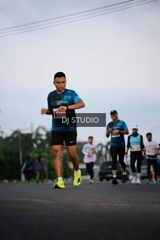Runner Photo 4751353