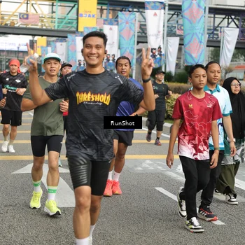 Runner Photo 4751359