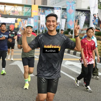 Runner Photo 4751360
