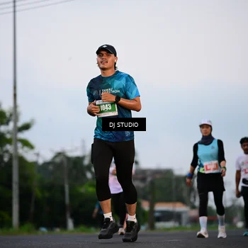 Runner Photo 4751373