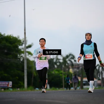 Runner Photo 4751400