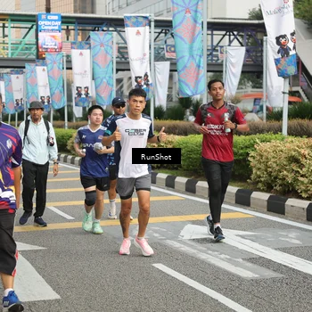 Runner Photo 4751407