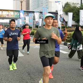 Runner Photo 4751422