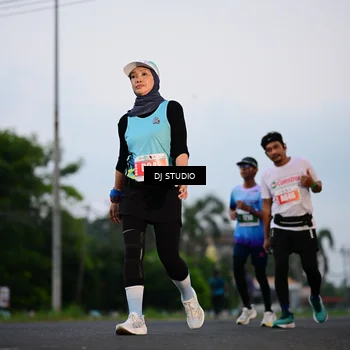 Runner Photo 4751424
