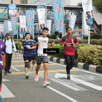 Runner Photo 4751445