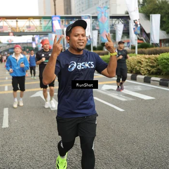 Runner Photo 4751494
