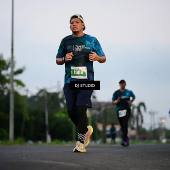 Runner Photo 4751499