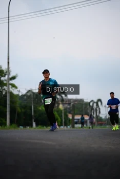 Runner Photo 4751523