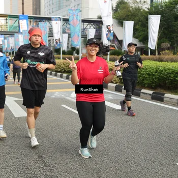 Runner Photo 4751573