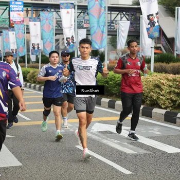 Runner Photo 4751600