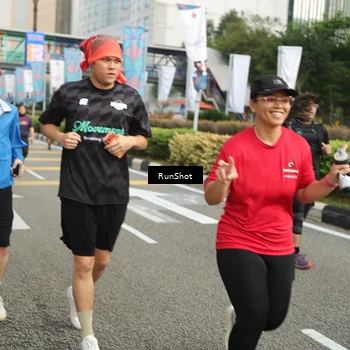Runner Photo 4751612