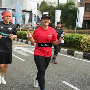 Runner Photo 4751619