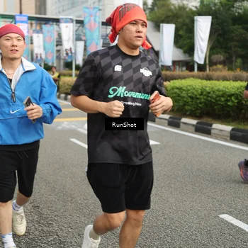 Runner Photo 4751636