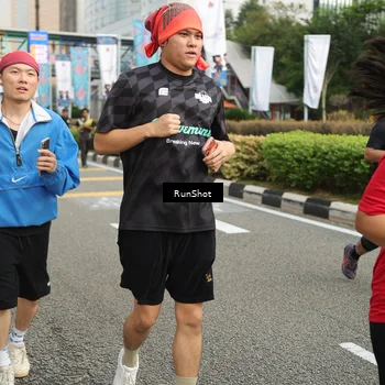 Runner Photo 4751638