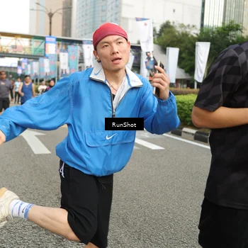 Runner Photo 4751645