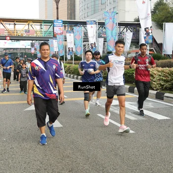 Runner Photo 4751677