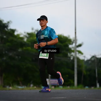 Runner Photo 4751723