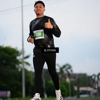 Runner Photo 4751774