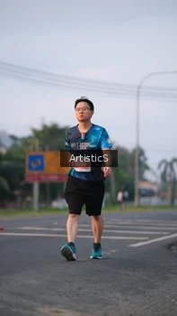 Runner Photo 4751776