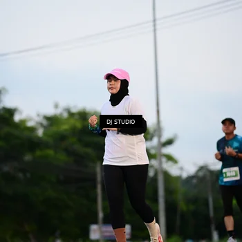 Runner Photo 4751846
