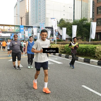 Runner Photo 4751897