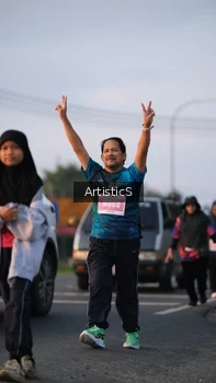 Runner Photo 4751910