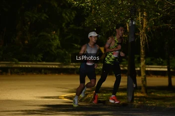 Runner Photo 4751942