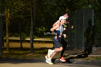 Runner Photo 4751956