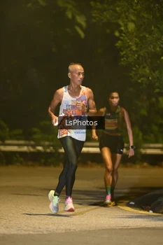 Runner Photo 4752295