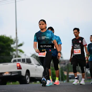 Runner Photo 4752348