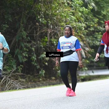 Runner Photo 4752773