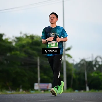 Runner Photo 4753065