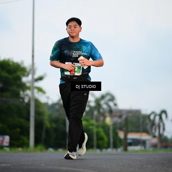 Runner Photo 4753273