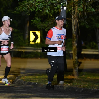 Runner Photo 4753394