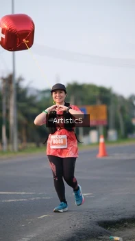 Runner Photo 4753603