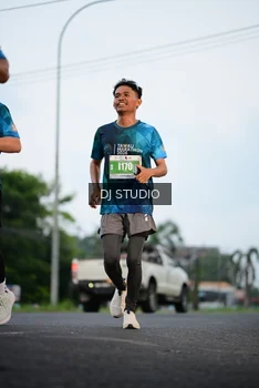 Runner Photo 4753606