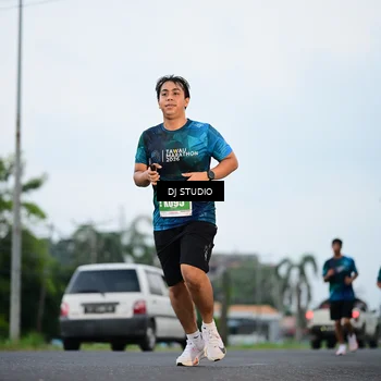 Runner Photo 4753655