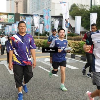 Runner Photo 4753663