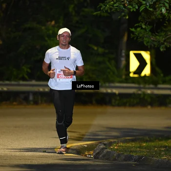 Runner Photo 4753681