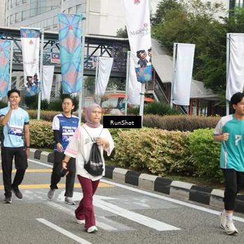 Runner Photo 4753695