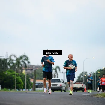 Runner Photo 4753696