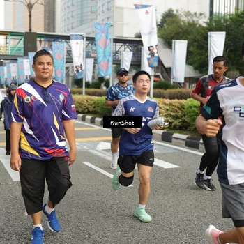 Runner Photo 4753701