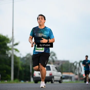 Runner Photo 4753703